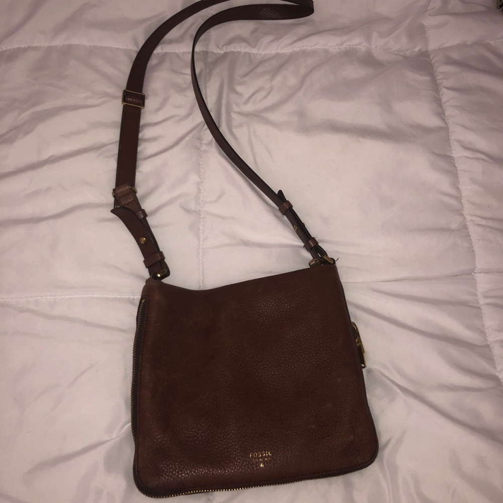 Cross body fossil bag